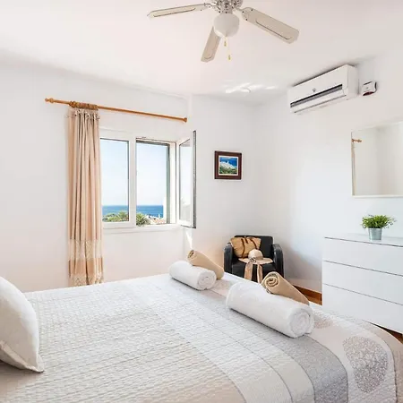 Villa Adelaide By